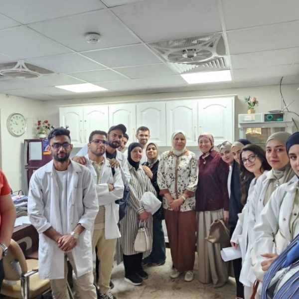 زيارة ميدانية إلى المركز الإستشاري ﻹستعلامات و معالجة التسمم في دائرة مدينة الطب (3)