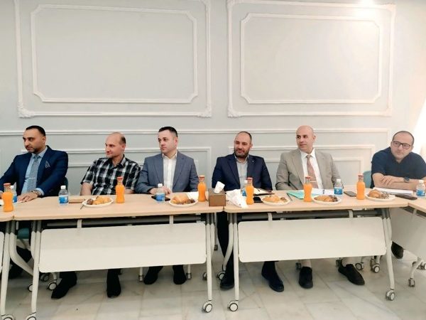 اجتماع (10)